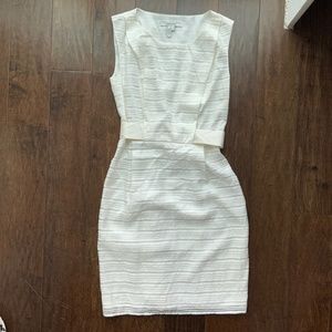 MAX AND CLEO Dress White Stripe Belt. Size 4.
